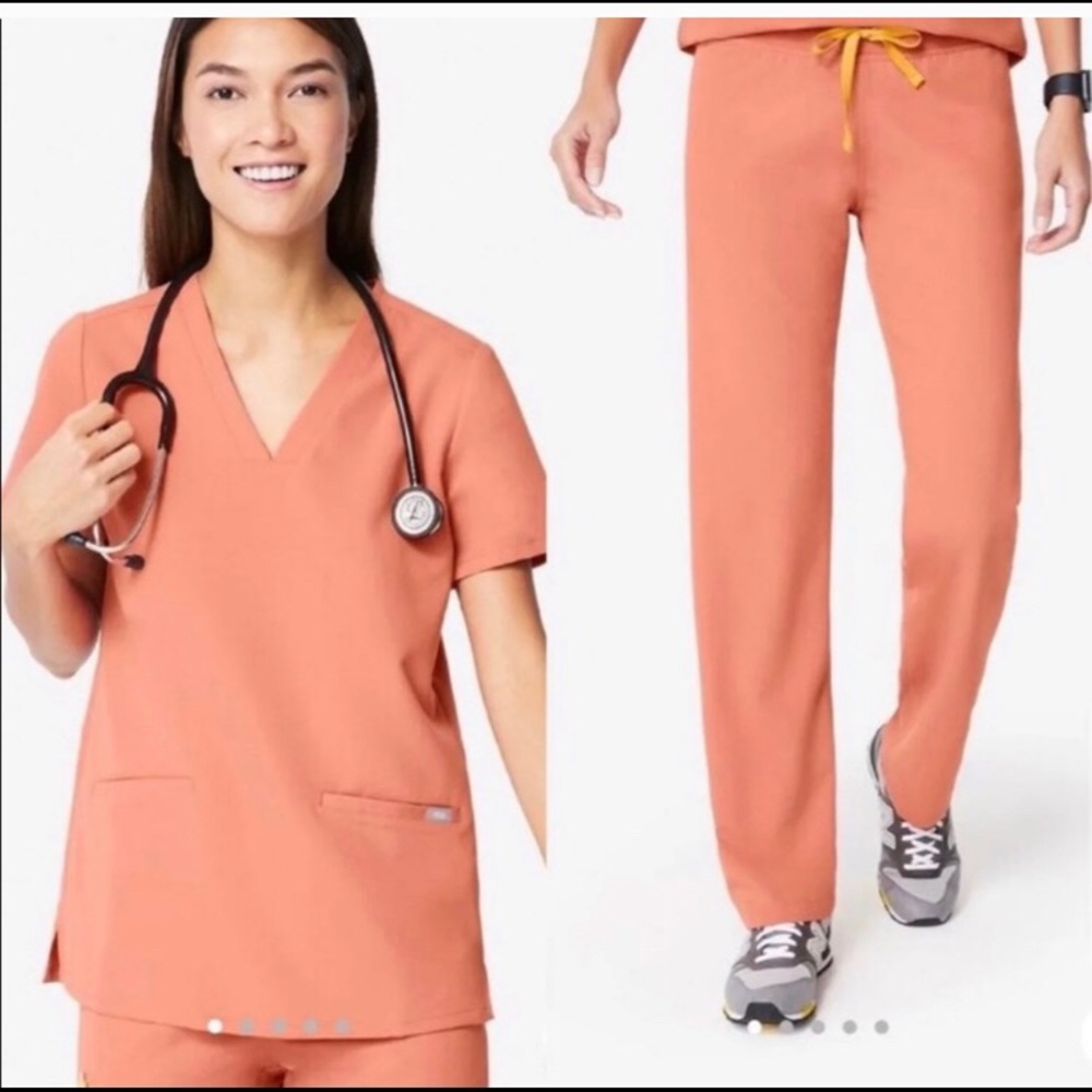 Figs Scrub Set, ORIGINAL Coral COLOR, XS, LIMITED EDITION